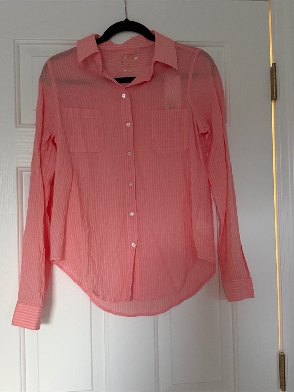 New with tags Lilly Pulitzer Sea View Button Down Top Size XS